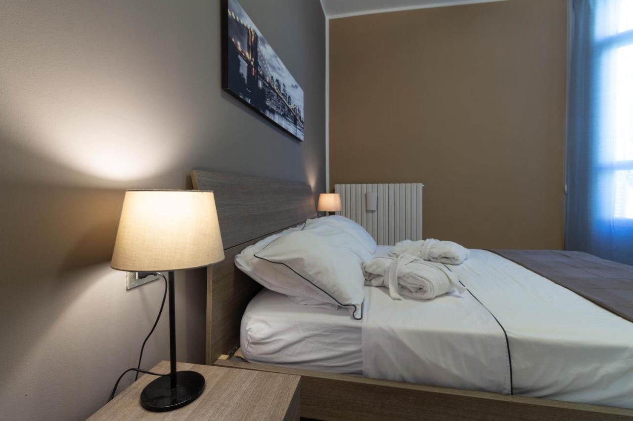 Rhum13 Apartment Lecco Ngoại thất bức ảnh